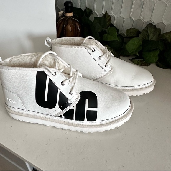 UGG NEUMEL CHOPD PEBBLED WHITE LEATHER BOOTS - Men’s 13 - Picture 11 of 13